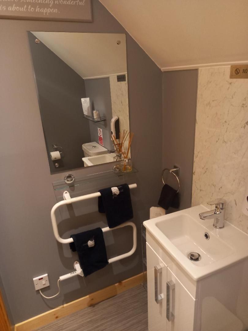 Fairfield Townhouse Guest House インヴァネス エクステリア 写真